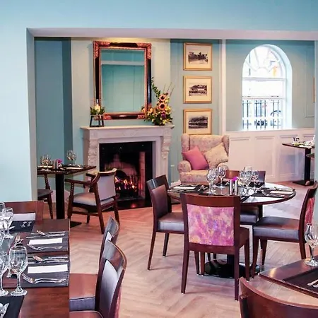 House 3* Cahir