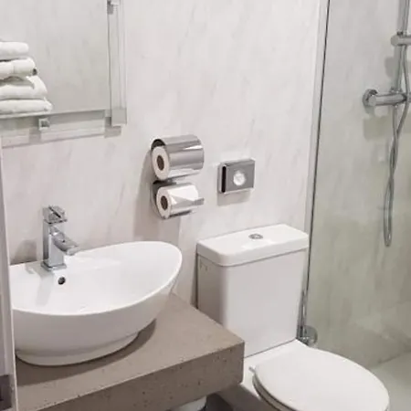 House Ξενοδοχείο