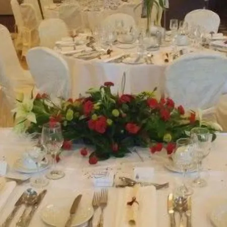 House Ξενοδοχείο 3*