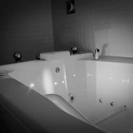 House Hotel 3*
